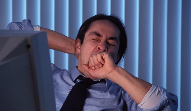 高血压患者谨记少吃2物,坚持2事,血压慢慢降回“安全线”