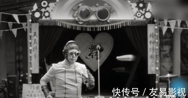 《导演请指教》第一期,梁龙作品引争议,现场小哥说的话才是亮点