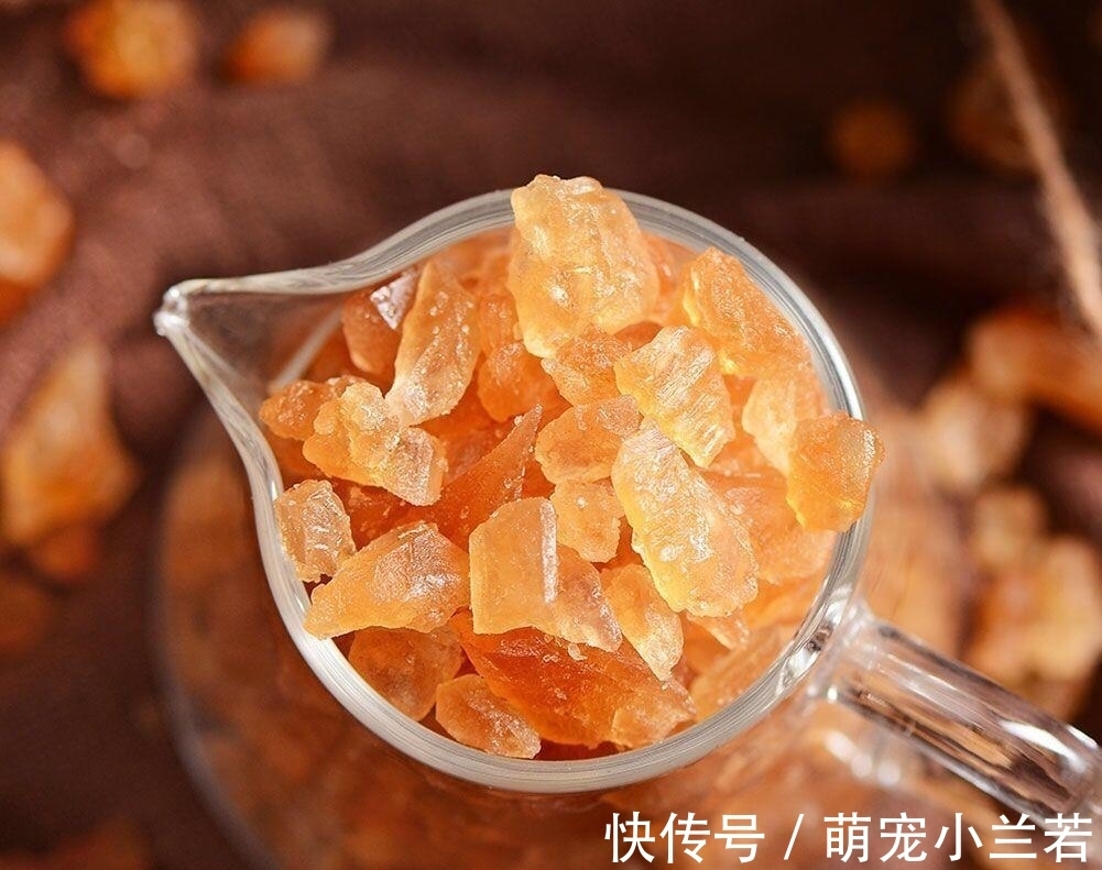 终于明白,黄冰糖和白冰糖的区别竟这么大,了解清楚,别再买错了