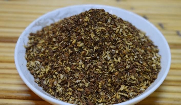 炸酥肉时，牢记放“3样料”，少一样都不正宗，分享正确做法