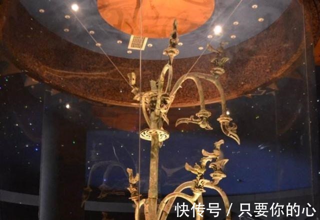 山海经！三星堆挖出“逆天”文物，与《山海经》一致，史前文明或许存在！