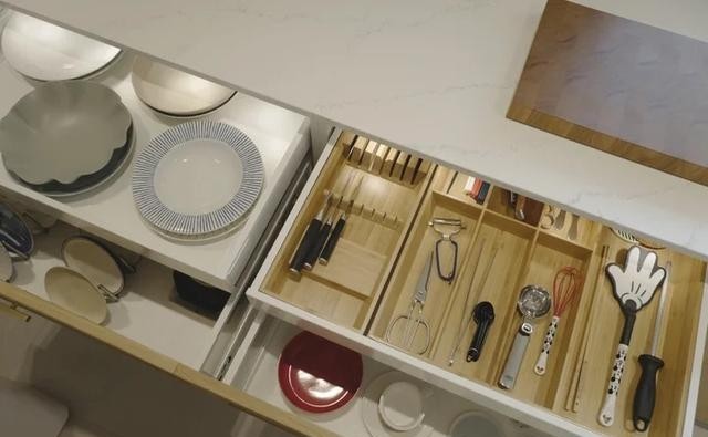  墨绿色|结婚9年，旅游只看博物馆！只为他们自己的小家，精致的大气