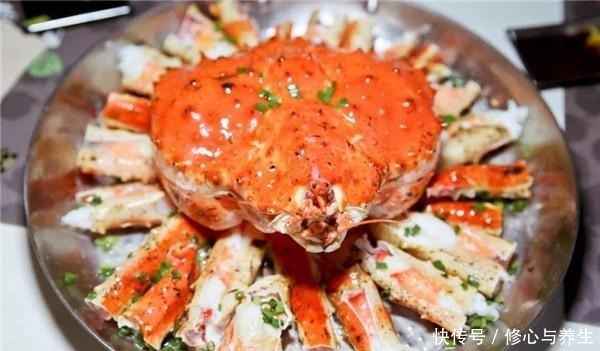 帝王蟹是螃蟹吗,只吃蟹腿不吃蟹身不嫌浪费我也是刚知道