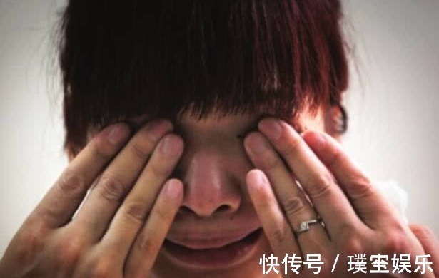 儿子|15岁儿子不肯分床睡,多次检查没结果,妈妈含泪道出实情