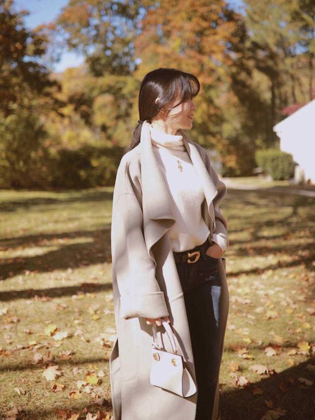 高跟鞋|今年秋天的首选大衣,这4个款式高级又大方,不管怎么穿都显贵