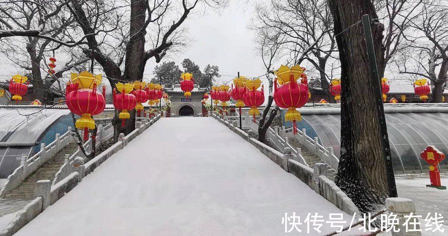 王可心|直击｜怀柔千年古刹红螺寺：飞雪打灯，更添年味儿