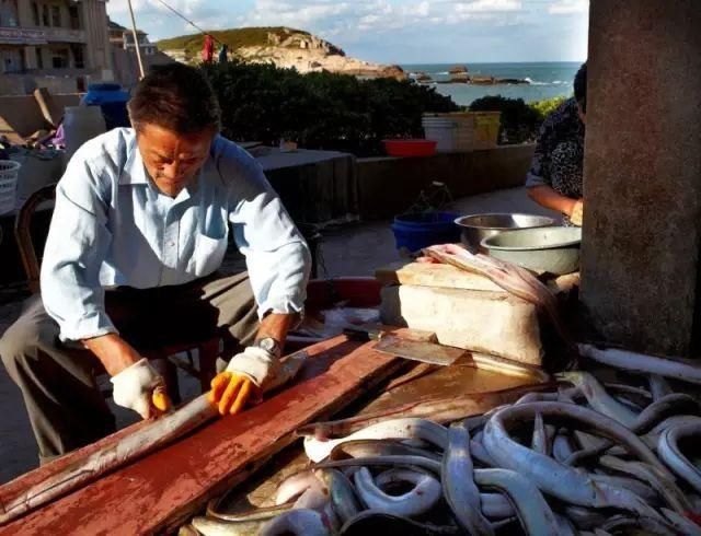  留普过大年，只要尝一口鳗鱼，就爱上了海岛的年|普陀年味 | a642