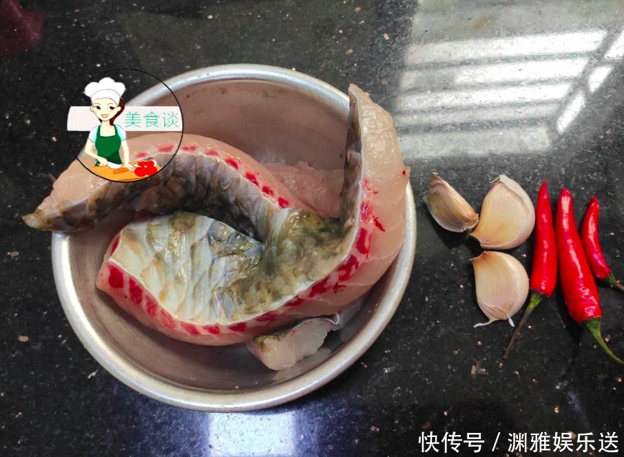 鱼肉|鱼肉此做法,不蒸不炖,5分钟上桌,又嫩又滑,实在是太鲜美了!