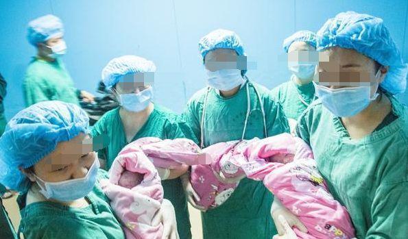 meimei|90后孕妇生下四胞胎,婆家兴高采烈抱孙子,娘家哭成泪人