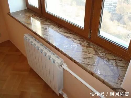 瓷砖|老师傅家从不贴瓷砖，他们更喜欢装这种，真后悔我家装早了