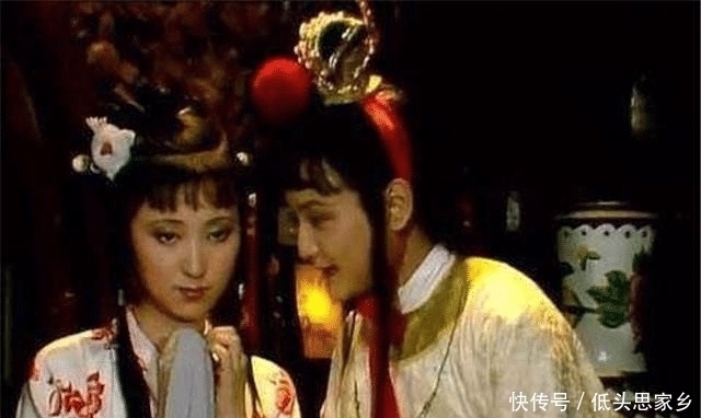 宝玉|《红楼梦》薛家母女对她很冷漠, 但她也看穿了她们, 所以忌惮她们