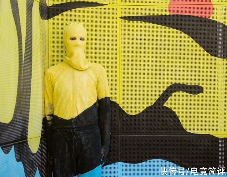 出路|王耀庆装扮大葱头造型，乔振宇站两小时，认真游戏才是综艺的出路