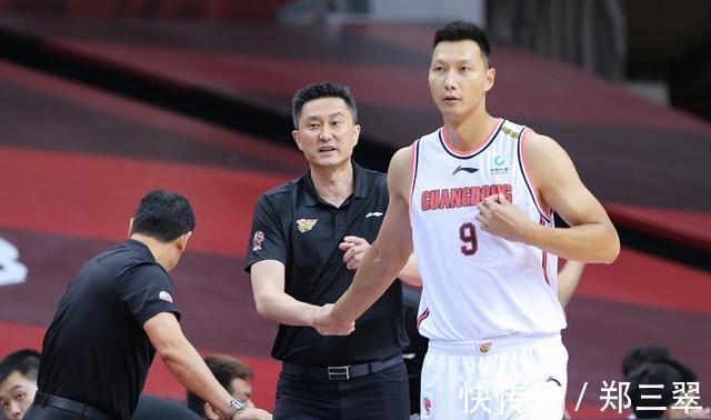 郭艾伦|媒体版CBA100球星公布!郭艾伦力压易建联,第一让人意外