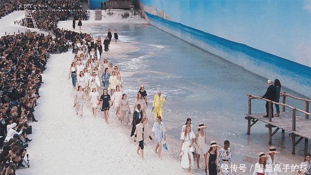 秀场|在华丽的时装背后,那些极具创意的秀场场景设计(上)