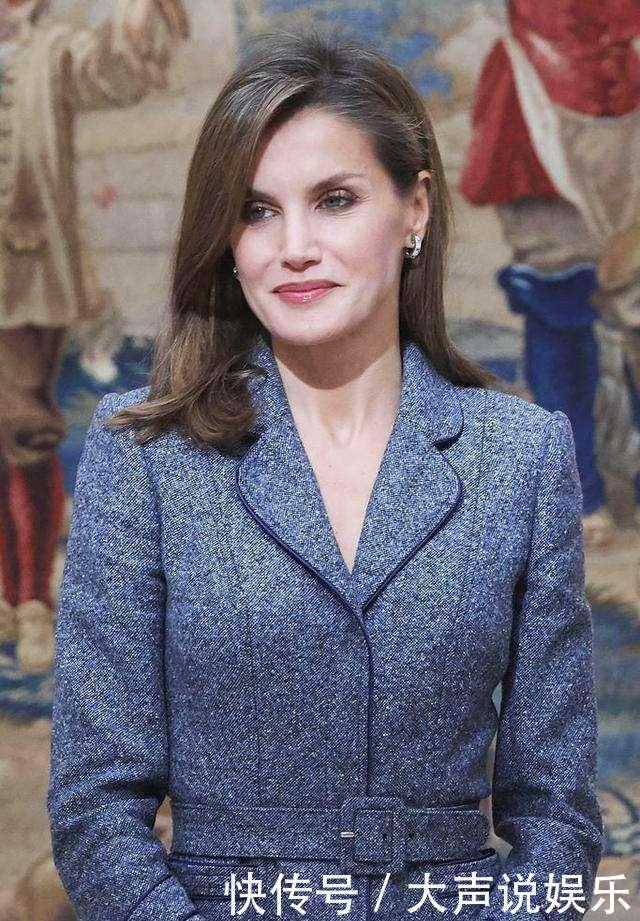 搭火|西班牙王后的早秋穿搭火了,学她这样穿,高级优雅还显瘦