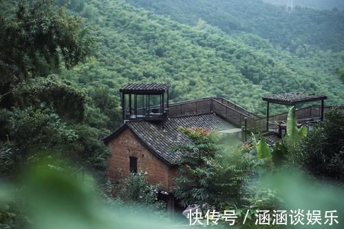 土坯|山里土坯房改的民宿，躲在山里当一回隐士