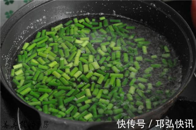 蒜薹|湖南人最爱这道菜，1年只做1次，从年头吃到年尾，比肉还解馋