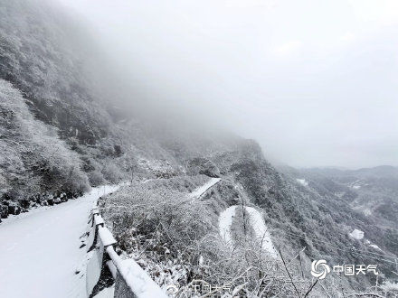 龙山|湖南龙山雪后如冰雪世界