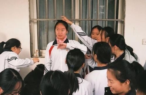 身高|女孩子多大会停止“长高”?过来人:这岁数还没155,就注定是矮了