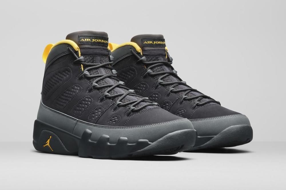 鞋款 明年一月AJ鲨疯啦!午夜蓝、黑武士等一众狠货新年齐发!