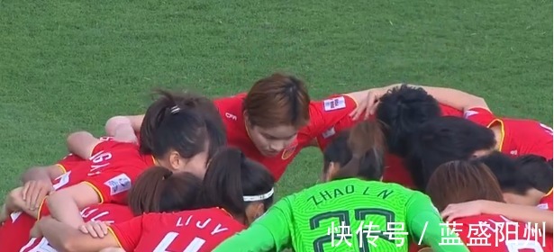 王珊珊|从4-0到7-0!中国女足进8强,2脚世界波,王霜2场造6球+笑开花!