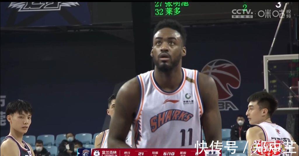 任骏飞|李添荣爆发砍下21分,易建联空砍两双,上海男篮108-101力克广东