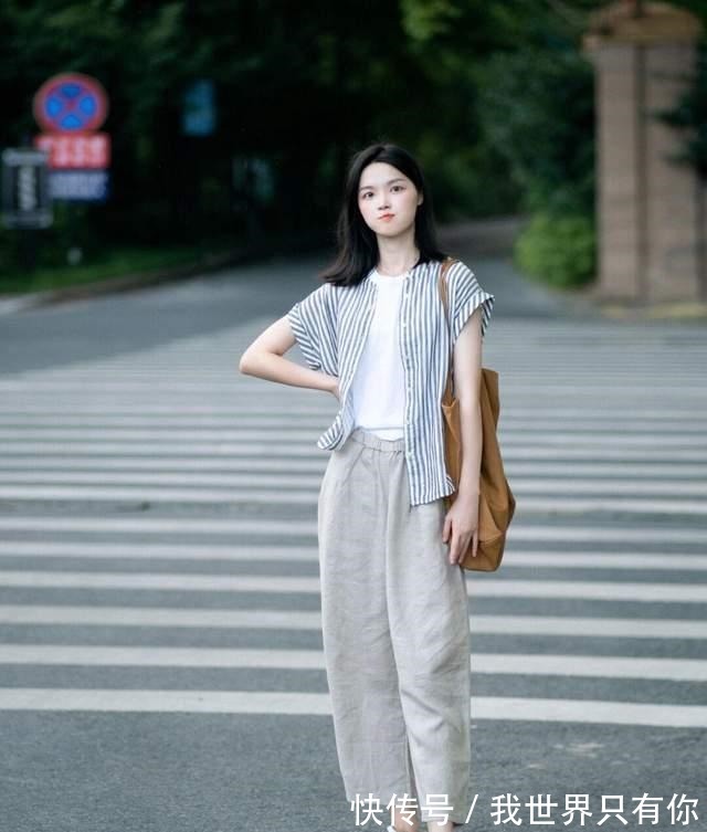 条纹衬衫 休闲慵懒风怎么搭条纹衬衫+棉麻长裤简约洋气,气质又优雅!