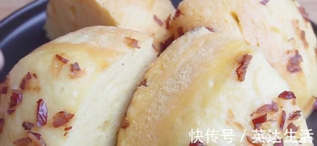 香甜|1碗糯米粉，3个鸡蛋，手不沾面，筷子一搅，软糯香甜，比蛋糕好吃