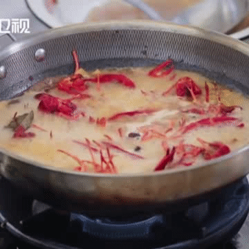 大厨|太子变大厨 龚俊参与录制的《中餐厅5》收视率六网第一