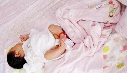 家长|1月哭2月睡3月动,婴儿的发育顺序家长清楚了吗