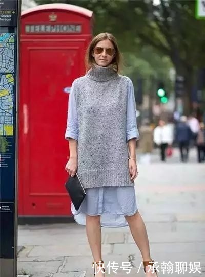 今年最火的高领毛衣，这样穿才够美！