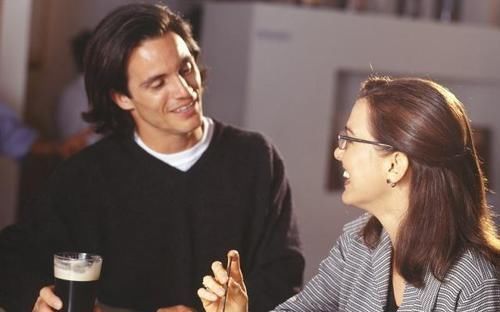 男性得了前列腺炎，少吃3种食物，贪嘴可能会加重病情