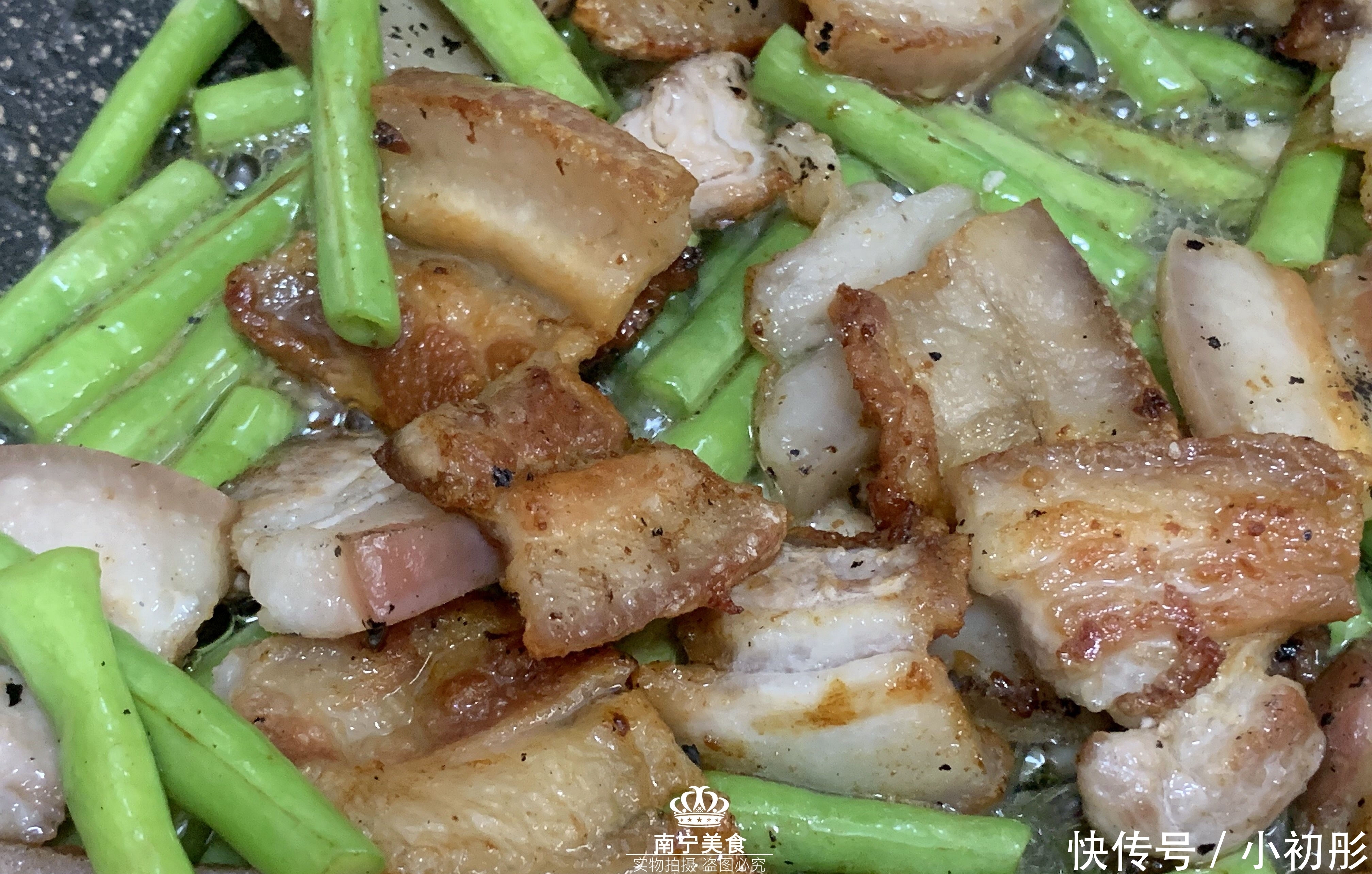 这菜被誉为“蔬菜中的肉类”,营养高口感好,3块钱炒出一大盘