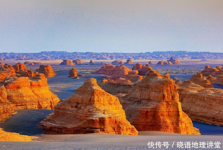 地貌|神秘的雅丹地貌，美丽壮观，看到就是赚到