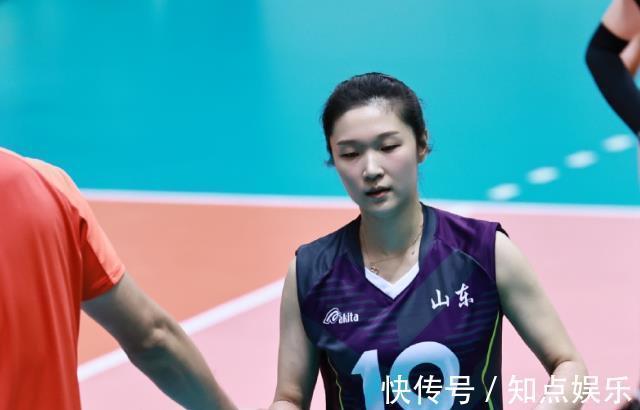 钱靖雯|3-0!山东女排拿到第3场胜利,冲进前4!王梦洁稳健,广东遗憾