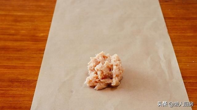 做法|健身的人最爱鸡胸肉，教你新做法，比薯片还脆，别错过