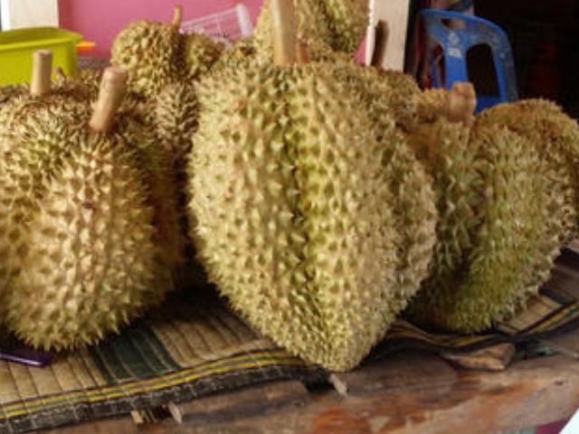 父母|父母尽量让孩子少吃这4种水果，尤其是最后一种，大人也得少吃