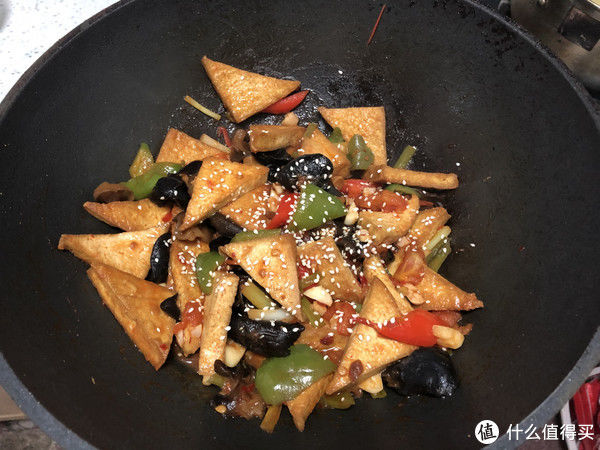 好吃|家常豆腐这样做才正宗,外香里嫩,好吃又下饭,比大鱼大肉香多了