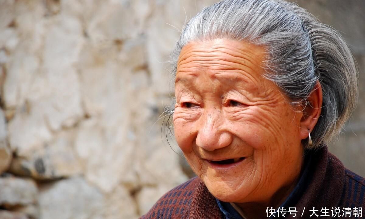 徐奶奶|86岁老人甘油三酯12,血管干净无淤,“诀窍”在于常吃这3物