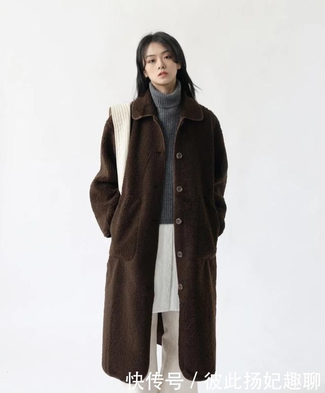 好看|冬季厚重的大衣如何穿出高级感?看这几款干净好看,适合新手