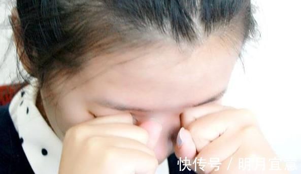 发红|肝脏出问题，身体可能会有三处发红，别当小事，肝病真拖不得