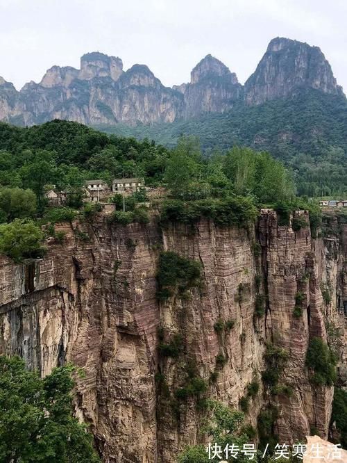 悬崖|除了郭亮村，南太行还有很多悬崖村落，并且不收门票