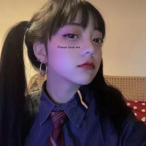 过肩短发|女生在学校只能“扎马尾”试试这3款减龄发型,隔壁校草+个QQ