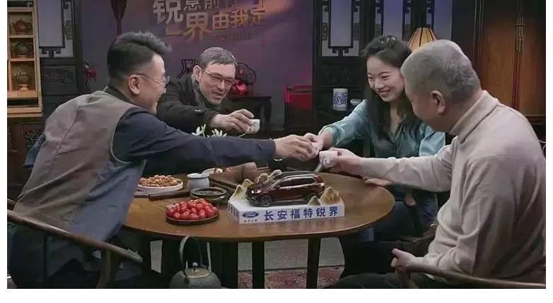 竇文濤|一檔4個(gè)人純聊天的節(jié)目，為何口碑高，還有那么多人追？