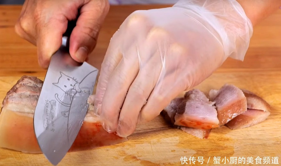 做法|川菜回锅肉,今天教你不油腻做法,入口香嫩让你多吃两碗饭