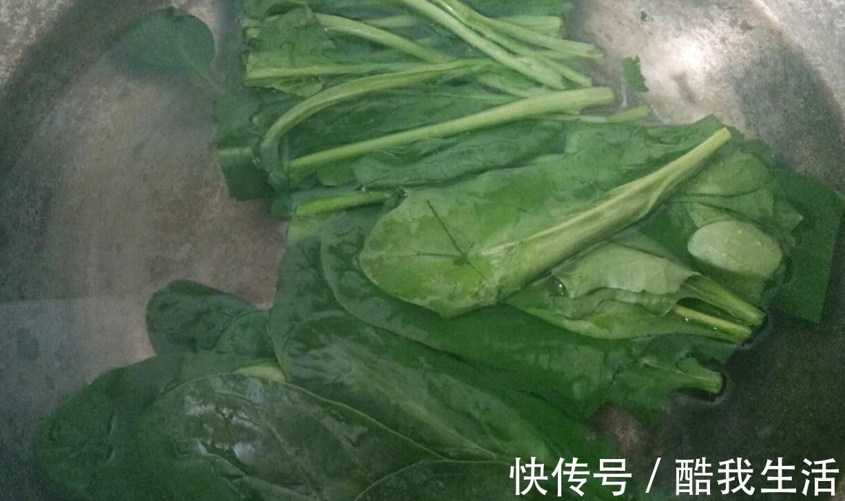 孩子|孩子上网课用眼多,我三天两头给孩子吃这菜,2元1斤,营养美味