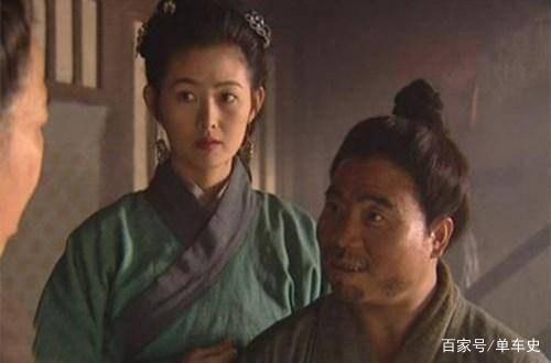 李师师|《水浒传》中最不守妇道的女人，不是潘金莲不是阎婆惜，而是她！