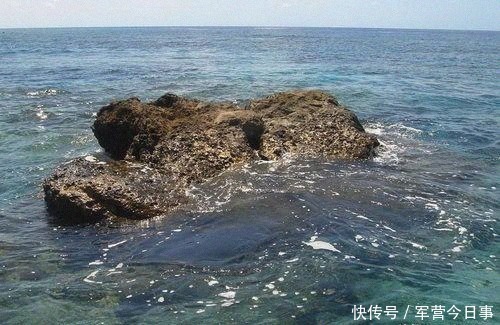 黄岩岛礁盘面积达150平方公里,地理位置