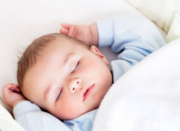 布布|大脑发育好的娃,婴儿时期常出现有趣反应,反应越多智商越高