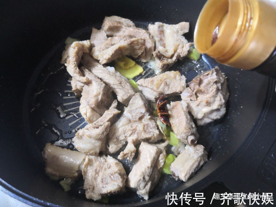 年夜饭|年夜饭,别只煎炸,来一道炖菜,家常不油腻,吃着舒服,全家喜爱